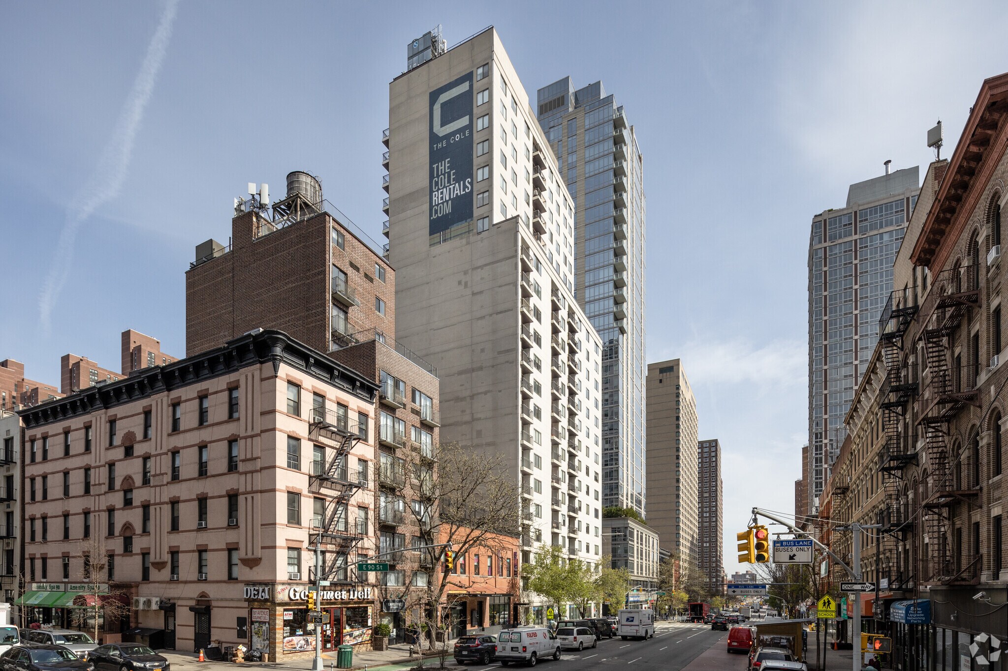 1749 First Ave, New York, NY à louer Photo de l’immeuble– Image 1 sur 12