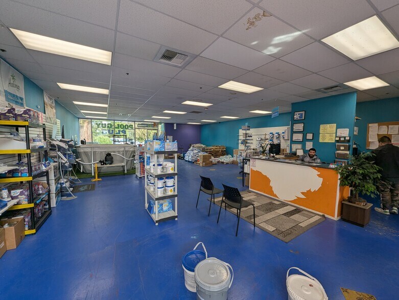 3330 Pacific Ave SE, Olympia, WA à louer - Photo de l’immeuble – Image 2 sur 10