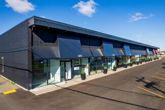 Plus de détails pour 3405-3479 Boul de la Côte-Vertu, Montréal, QC - Industriel/Logistique à louer