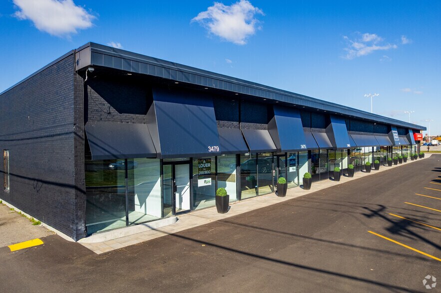 3405-3479 Boul de la Côte-Vertu, Montréal, QC à louer - Photo de l’immeuble – Image 1 sur 7