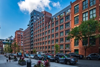 Plus de détails pour 181 Front St, New York, NY - Local commercial à louer