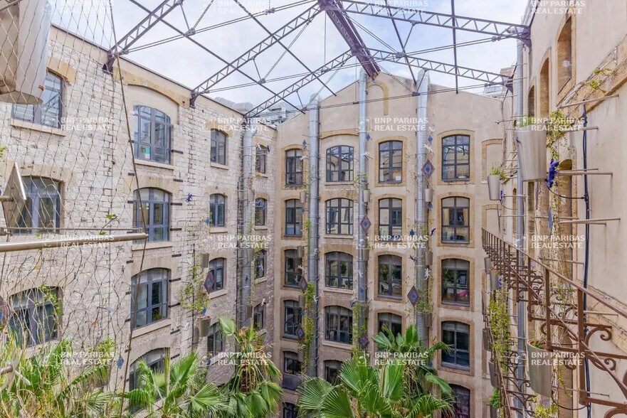 Bureau dans Marseille à louer - Photo de l’immeuble – Image 2 sur 16