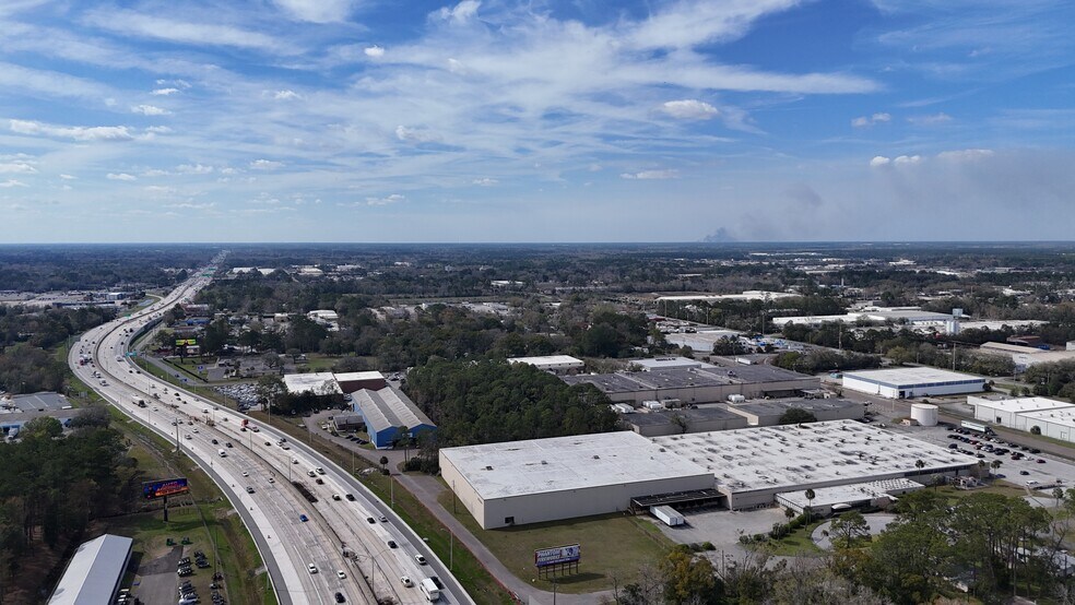 5344 Overmyer Dr, Jacksonville, FL à louer - Photo de l’immeuble – Image 2 sur 5