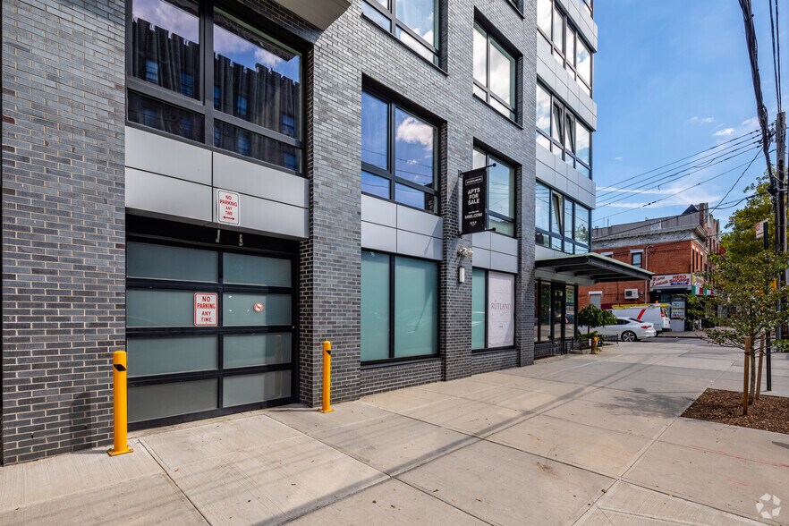 401 Rutland Rd, Brooklyn, NY à louer - Photo de l’immeuble – Image 3 sur 9