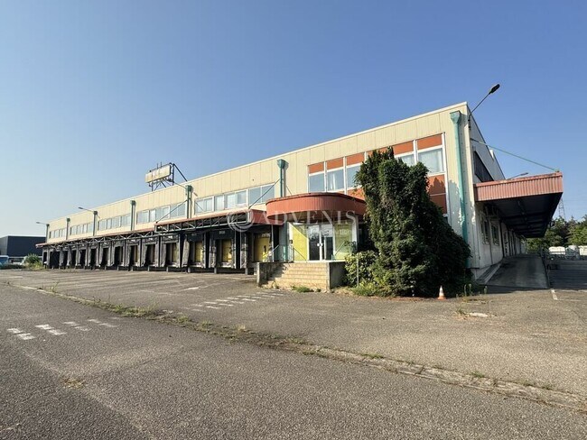 Plus de détails pour Industriel/Logistique à louer