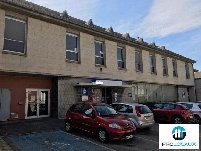 Plus de détails pour 21-23 Rue Des Boucheries, Noyon - Bureau à vendre