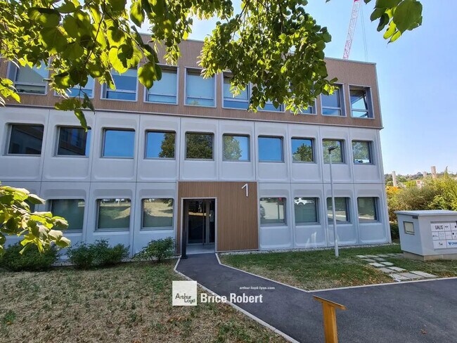 Plus de détails pour Bureau à louer