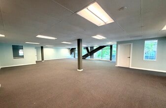 2020 Milvia St, Berkeley, CA à louer Photo intérieure– Image 2 sur 5