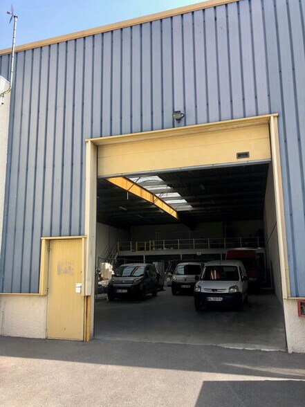 Rue Salvador Allendé, Bezons à louer - Photo de l’immeuble – Image 3 sur 3