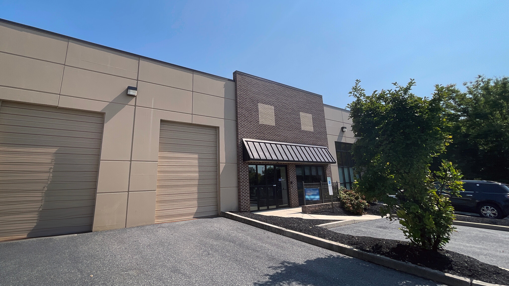 941 Marcon Blvd, Allentown, PA à louer Photo intérieure– Image 1 sur 12