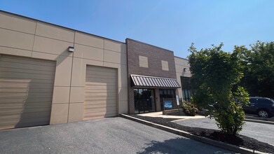 941 Marcon Blvd, Allentown, PA à louer Photo intérieure– Image 1 sur 12