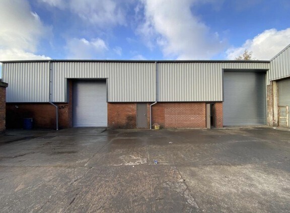 10 Station Rd, Wolverhampton à louer - Photo de l’immeuble – Image 2 sur 2