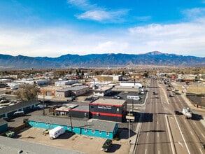 3001 E Platte Ave, Colorado Springs, CO - VUE AÉRIENNE  vue de carte - Image1