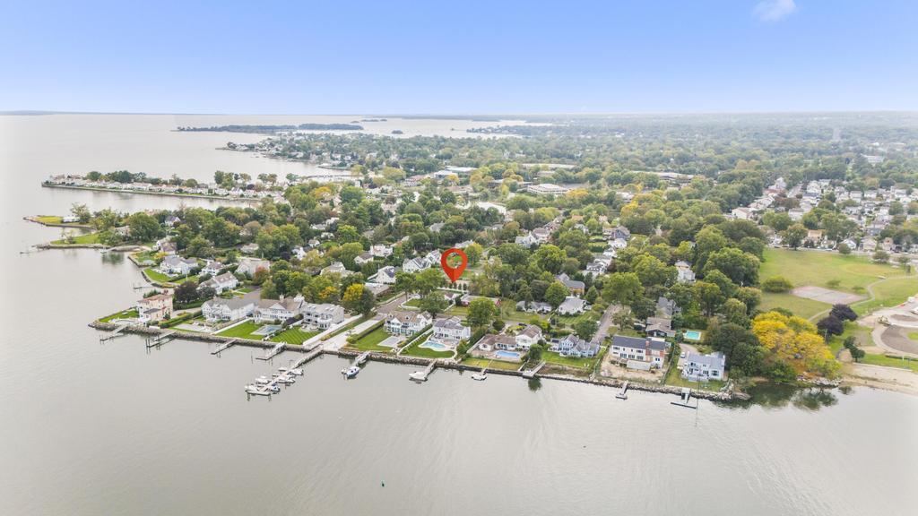 38 Cook Rd, Stamford, CT à vendre Photo principale– Image 1 sur 12