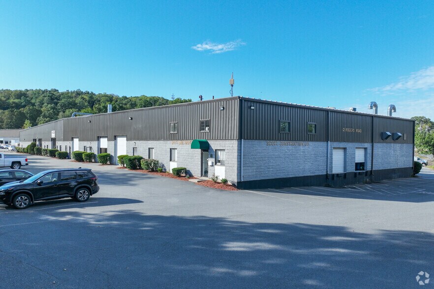 12 Rogers Rd, Haverhill, MA à louer - Photo de l’immeuble – Image 3 sur 4