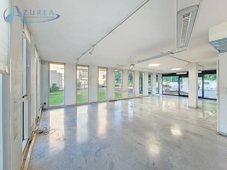 Bureau dans Nice à vendre - Photo de l’immeuble – Image 1 sur 11