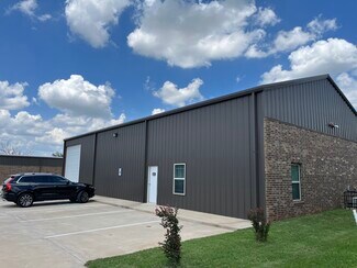 Plus de détails pour 11305 N Western Ave, Oklahoma City, OK - Industriel/Logistique à vendre