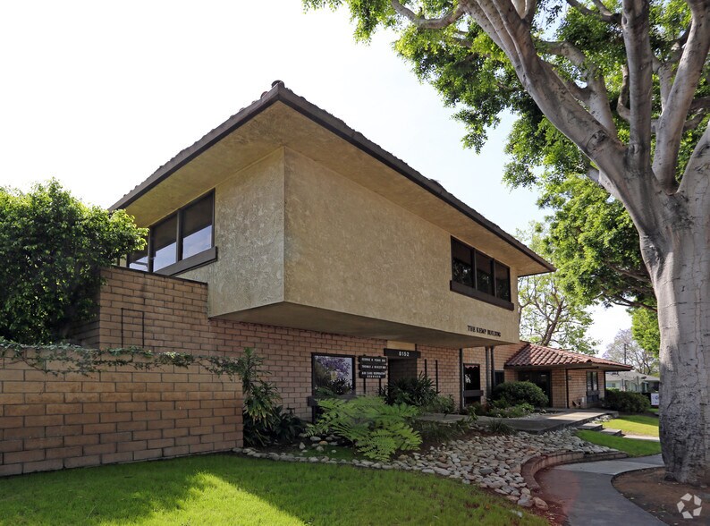 8152 Painter Ave, Whittier, CA à vendre - Photo de l’immeuble – Image 2 sur 8