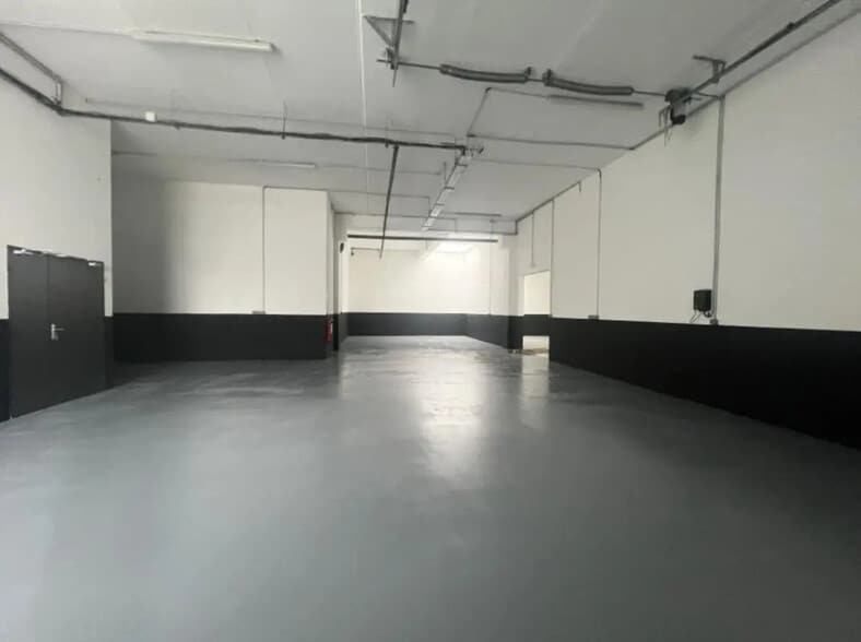 Bureau dans Villejuif à louer - Photo intérieure – Image 3 sur 8