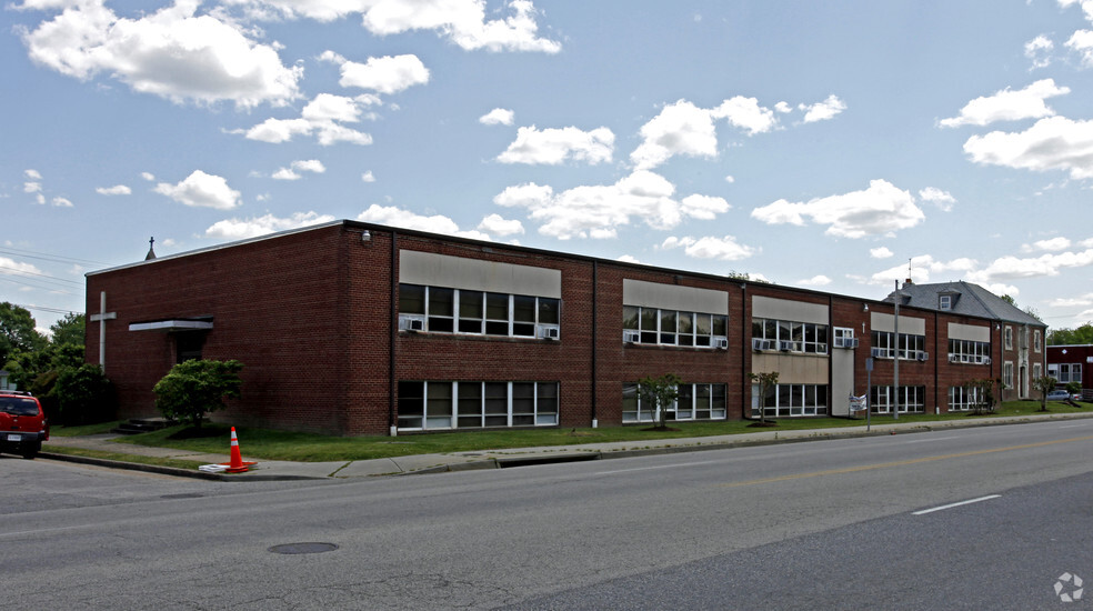 510 W Poythress St, Hopewell, VA à louer - Photo de l’immeuble – Image 3 sur 15