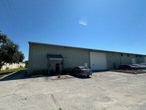 12910 Automobile Blvd, Clearwater, FL à louer Photo intérieure– Image 2 sur 7