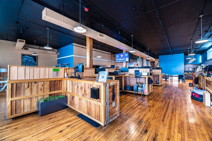 16 Emory Pl, Knoxville, TN à vendre - Photo de l’immeuble – Image 2 sur 19