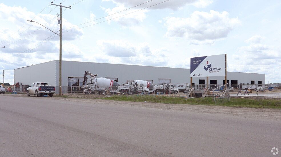 1260 34 Ave, Nisku, AB à louer - Photo de l’immeuble – Image 3 sur 15