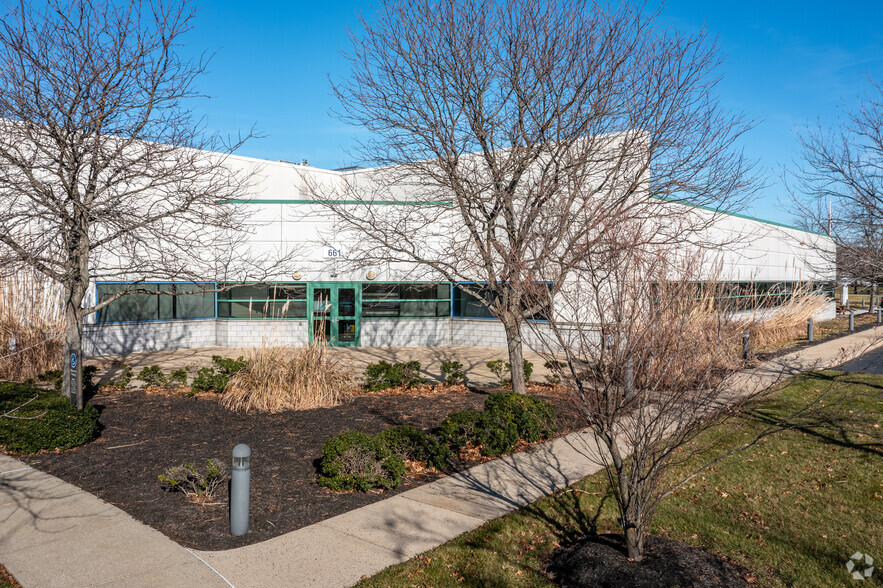 661 US Highway 1, North Brunswick, NJ à louer - Photo de l’immeuble – Image 2 sur 9