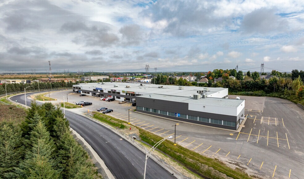 30-56 Rue Jacques-Nau, Lévis, QC à louer - Photo de l’immeuble – Image 1 sur 4