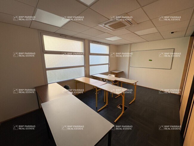 Plus de détails pour Bureau à vendre