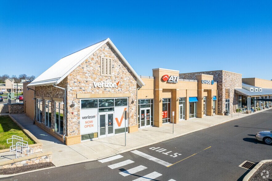 1111 N Bethlehem Pike, Spring House, PA à louer - Photo de l’immeuble – Image 1 sur 10