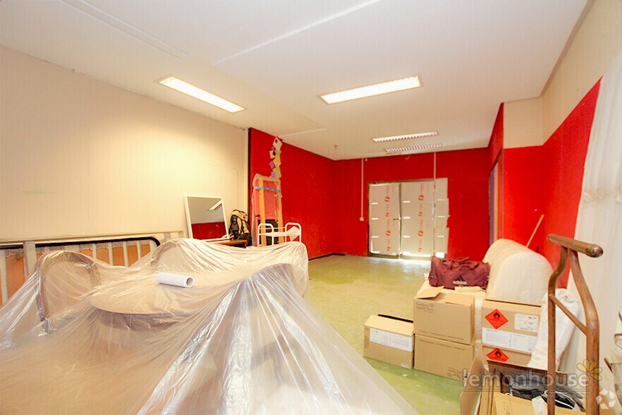 Immeuble residentiel dans Madrid, Madrid à vendre - Photo intérieure – Image 1 sur 1