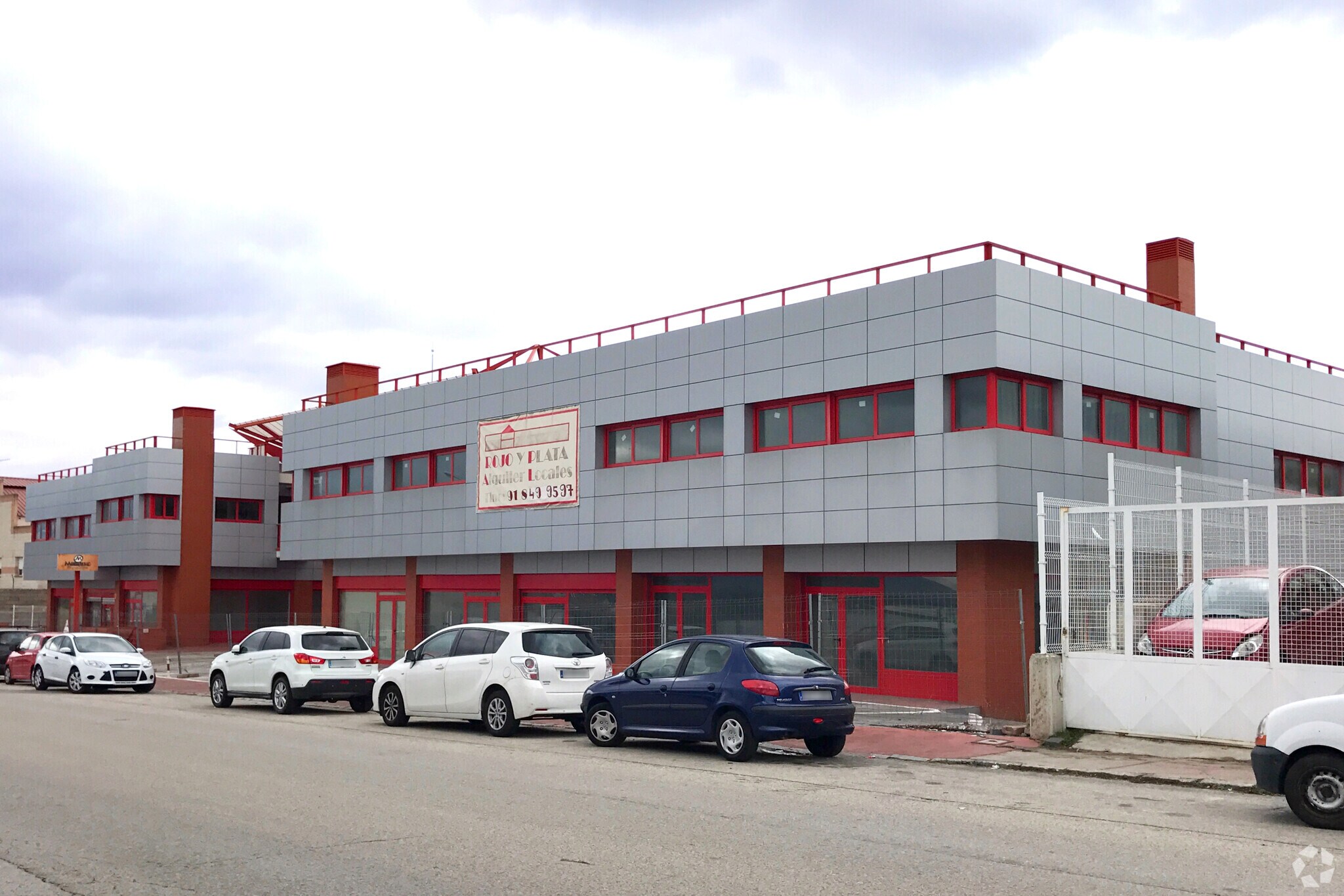 Calle de la Puerta de Abajo, 11, Alpedrete, Madrid à vendre Photo principale– Image 1 sur 24