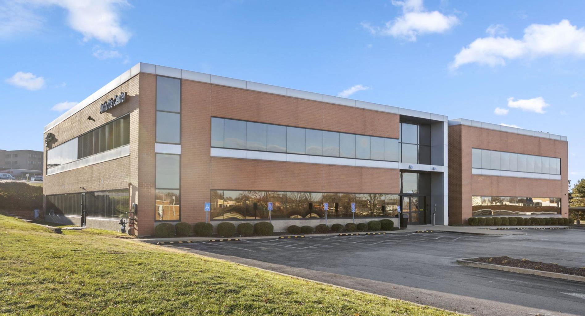 3440 DePaul Ln, Bridgeton, MO à louer Photo principale– Image 1 sur 5