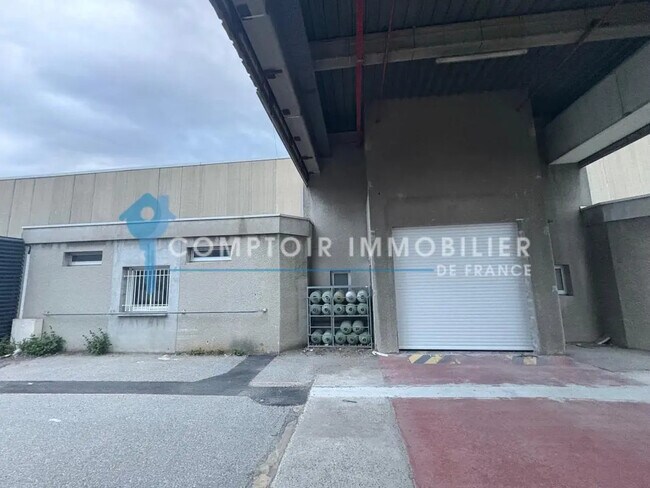 Plus de détails pour Industriel/Logistique à vendre