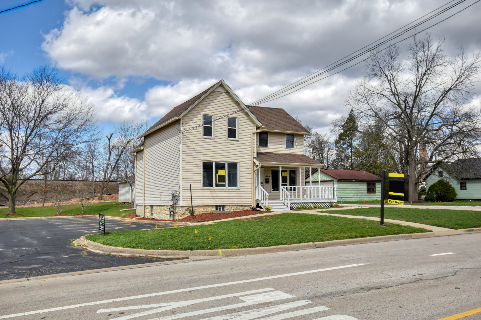 1208 Lisle Plz, Lisle, IL à louer Photo de l’immeuble– Image 1 sur 16