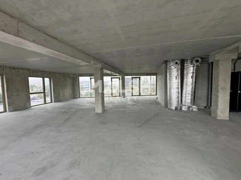 Bureau dans Saint-Étienne à louer - Photo de l’immeuble – Image 3 sur 3