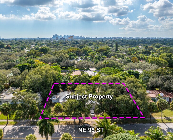 140 NE 95th St, Miami Shores, FL à vendre - Photo de l’immeuble – Image 2 sur 6