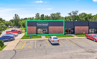 Plus de détails pour 7700 University Blvd, Clive, IA - Local commercial, Local d'activités à louer