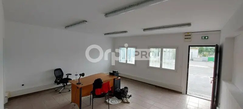 Local d’activités dans Nogent-sur-Oise à louer - Photo intérieure – Image 3 sur 8