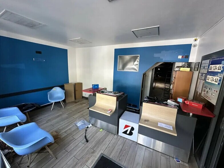 36 Avenue Du Général Leclerc, Maisons-Alfort à louer - Photo de l’immeuble – Image 2 sur 4