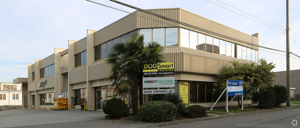 8206 Ontario St, Vancouver, BC à louer - Photo principale – Image 1 sur 5