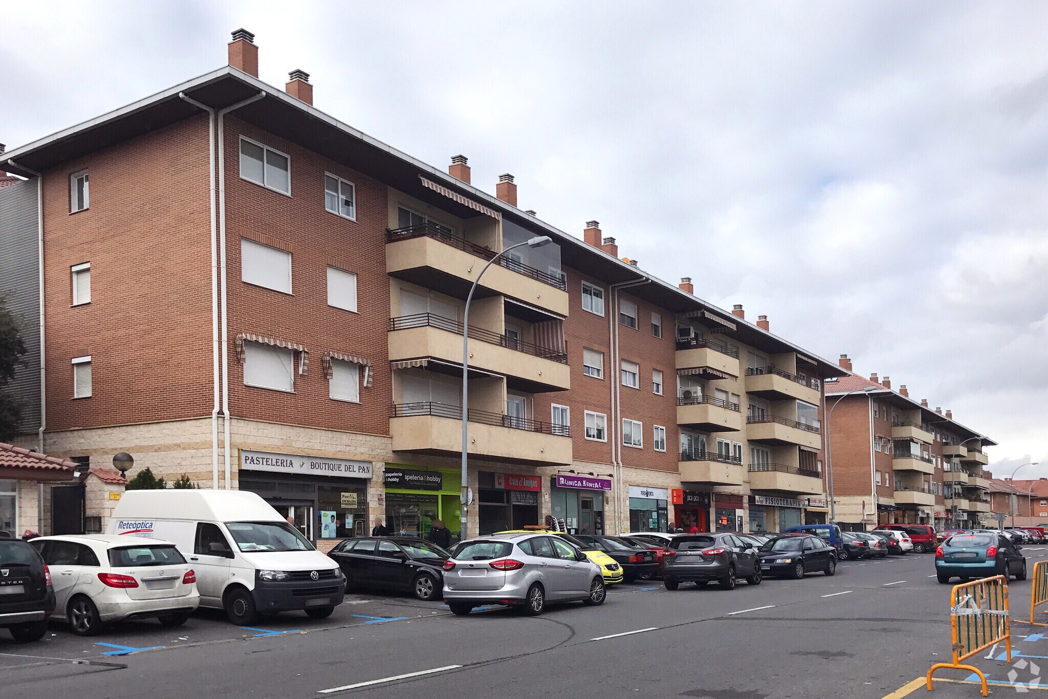 Calle los Madroños, 6, Collado Villalba, Madrid à louer Photo principale– Image 1 sur 3