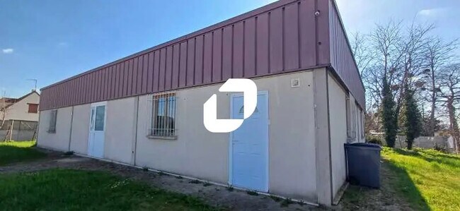 Plus de détails pour 22 Rue Pablo Picasso, Les Mureaux - Local d’activités à vendre