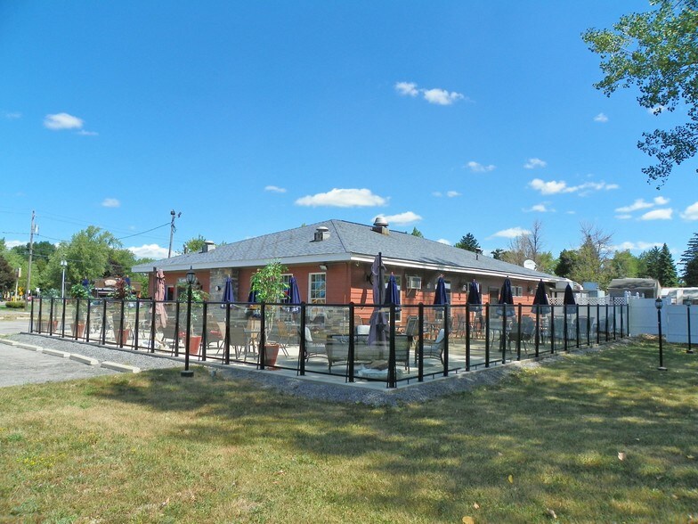 5389 Genesee St, Lancaster, NY à louer - Photo de l’immeuble – Image 2 sur 8