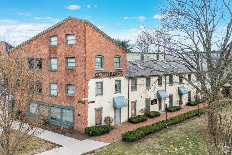 520 S Water St, Providence, RI à vendre - Photo principale – Image 2 sur 9