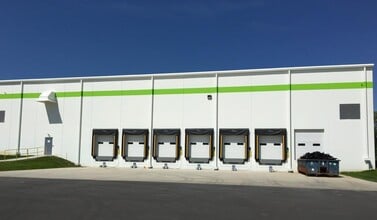 12979 County Road 153, East Liberty, OH à louer Photo de l’immeuble– Image 2 sur 2