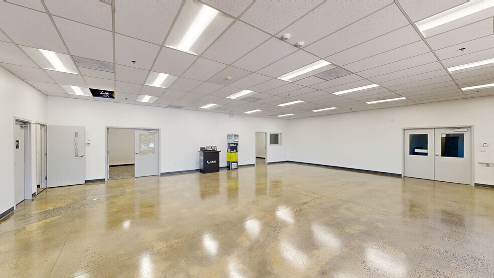 3401 Woodpark Blvd, Charlotte, NC à louer - Numérisation 3D Matterport – Image 3 sur 3