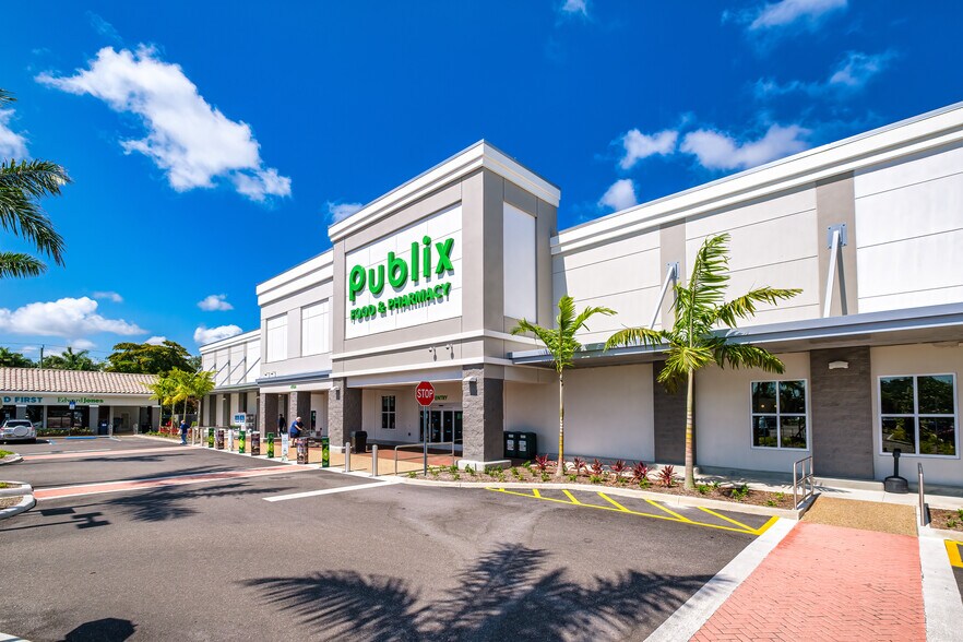 4956-4966 Le Chalet Blvd, Boynton Beach, FL à louer - Photo principale – Image 1 sur 14