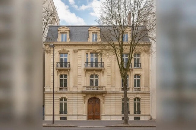 Plus de détails pour Bureau à vendre